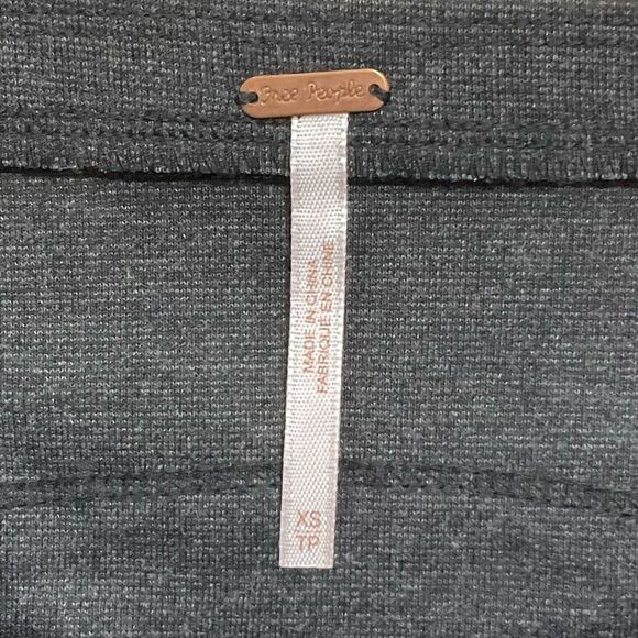 Free People Damask Mini Skirt Going For Baroque Velvet Sz XS Grey Black - Picture 4 of 6